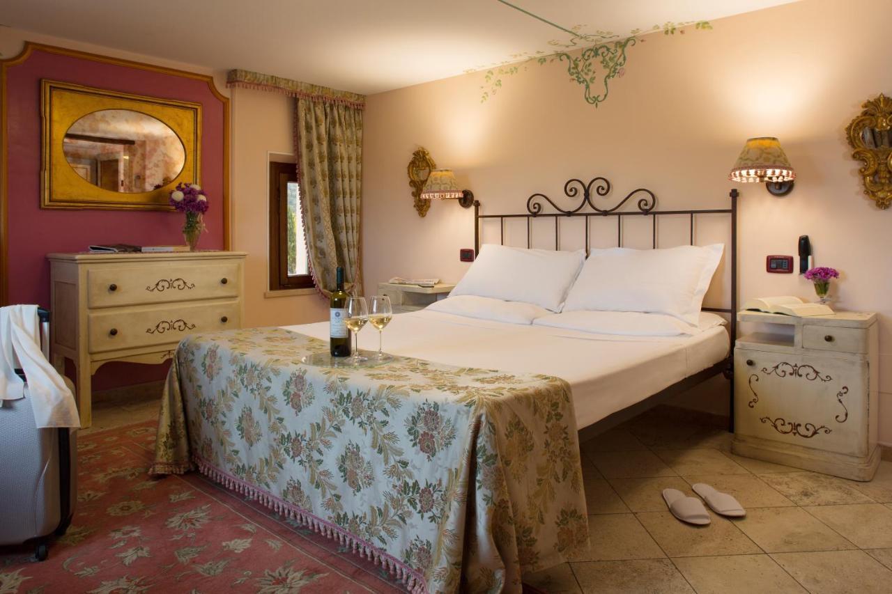 Unica Assisi Agri-Charming House Panzió Kültér fotó