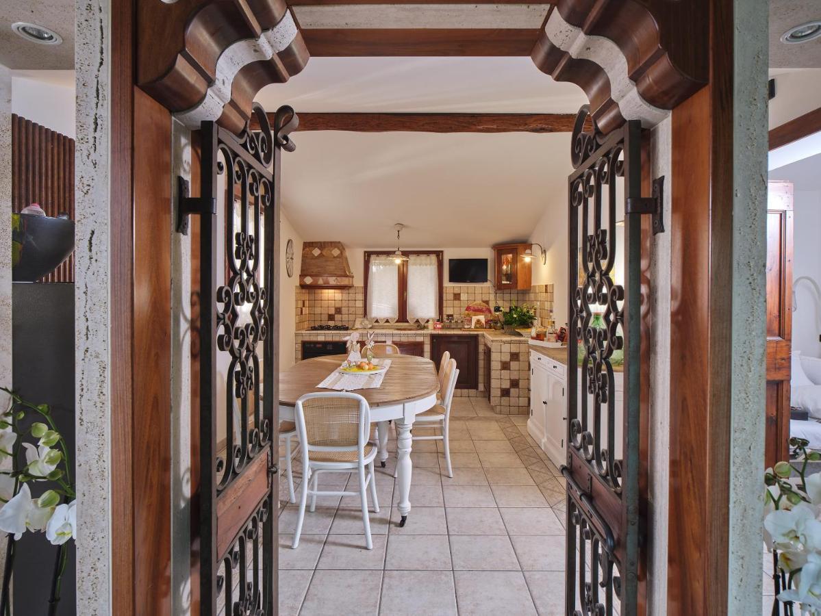 Unica Assisi Agri-Charming House Panzió Kültér fotó